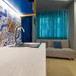 Laiola * Tirana